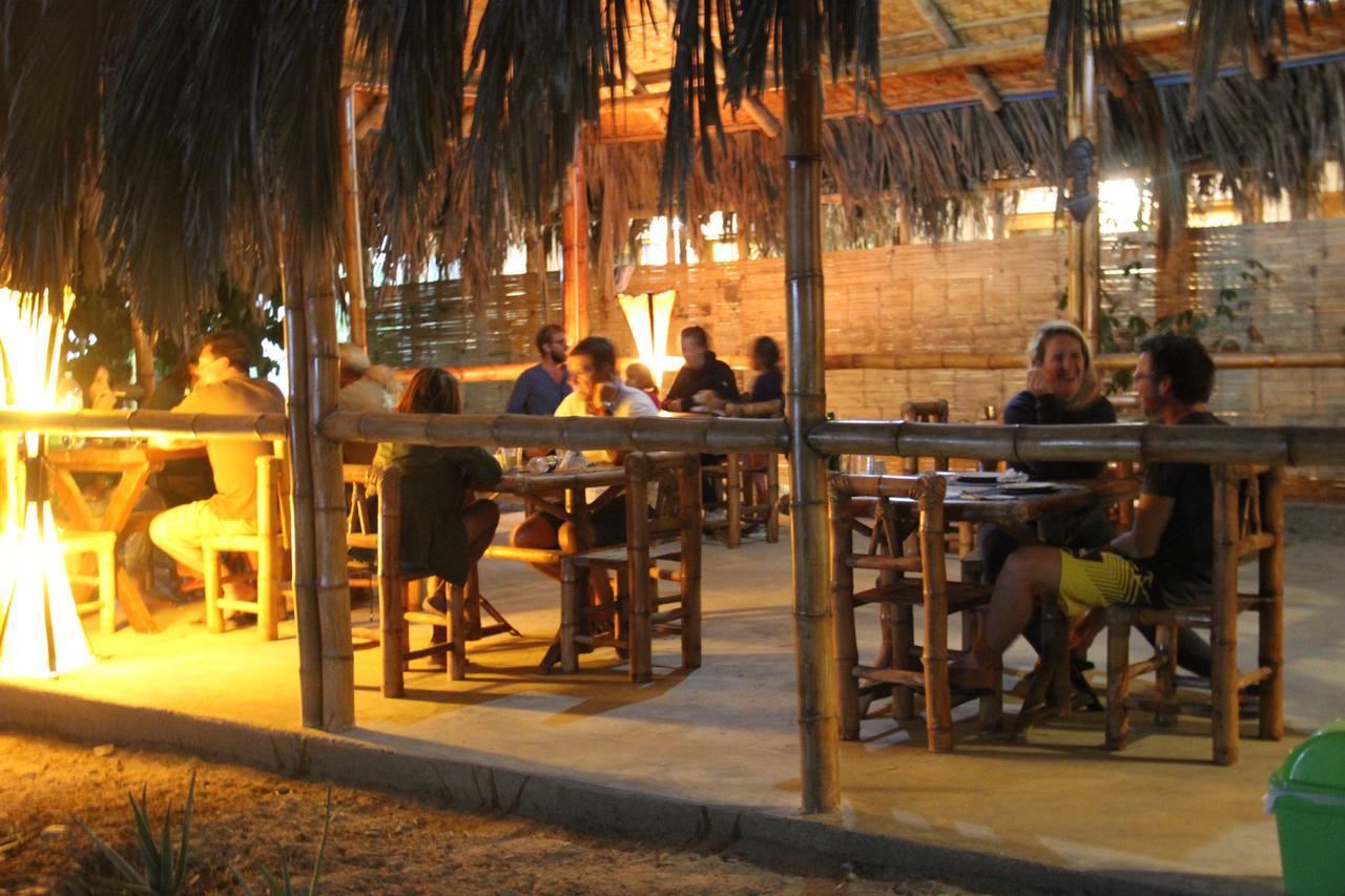 Blue Ocean Hotel Mancora Exterior photo